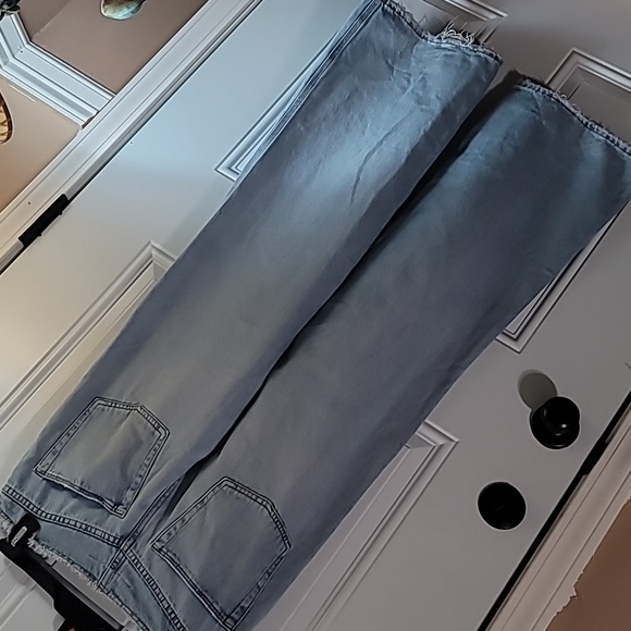 Wide Leg Puddle Light Blue Jeans - Picture 10 of 12